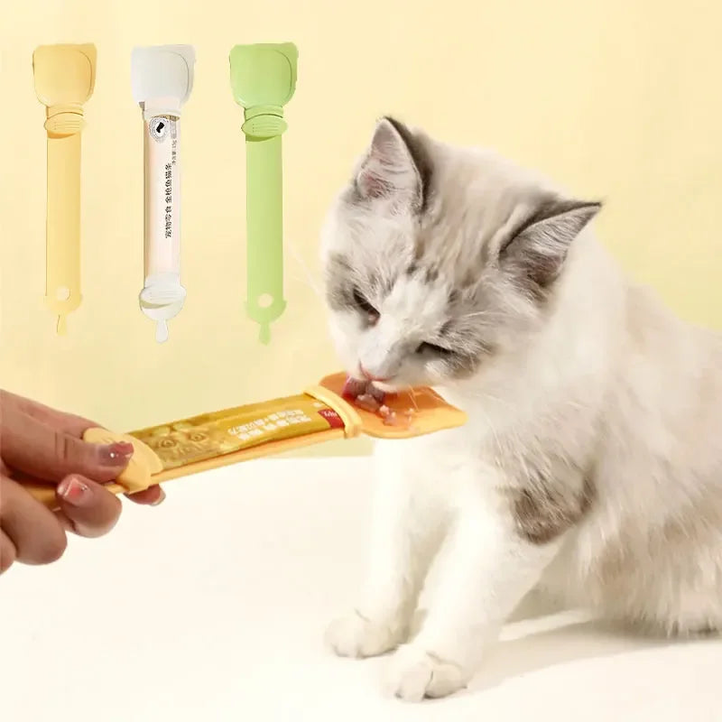 Cat Feeder Spoon Pet Snack Liquid Food Squeeze Tools Cats Dog Feeding Bowl Scoop for Wet Food Treat Dispenser Cat Accessories